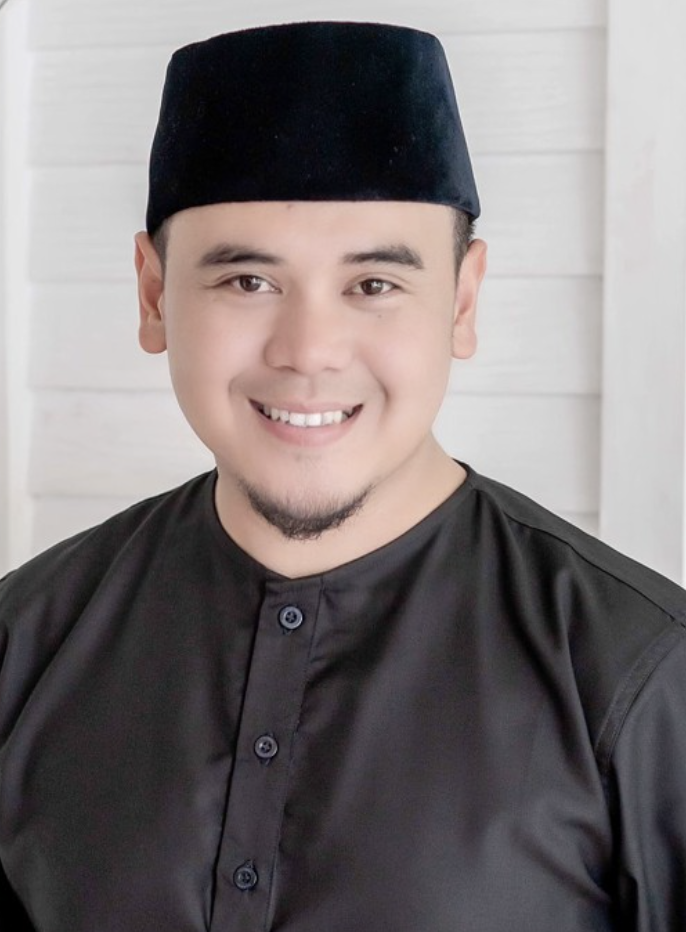 Ustadz Hilman Fauzi, S.E.I., M.ESy